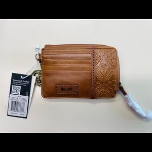 The Sak Iris Card Wallet